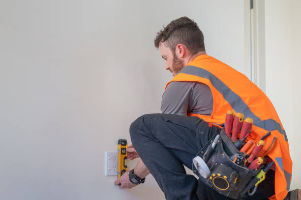 Best Ceiling Fan Installation Electrician  in Salem, OR